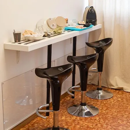 Bed & Bike לינה וארוחת בוקר 4*