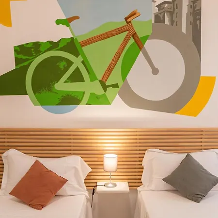 Bed & Bike לינה וארוחת בוקר 4*